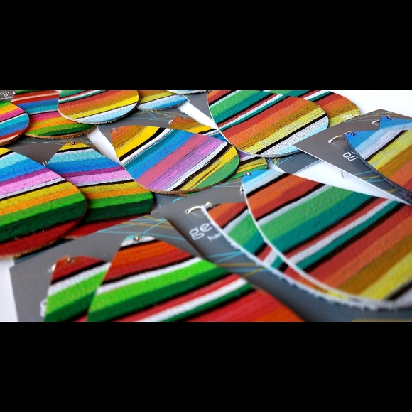 Serape Stripe Earrings Handmade Leather Jewelry - Picture 4 of 9